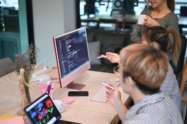 Quels sont les services offerts par une agence web à Clermont-Ferrand ?